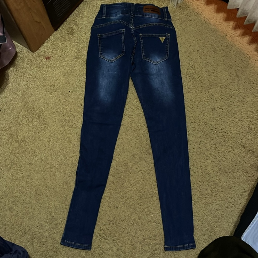 jeans - Picture 2 of 4